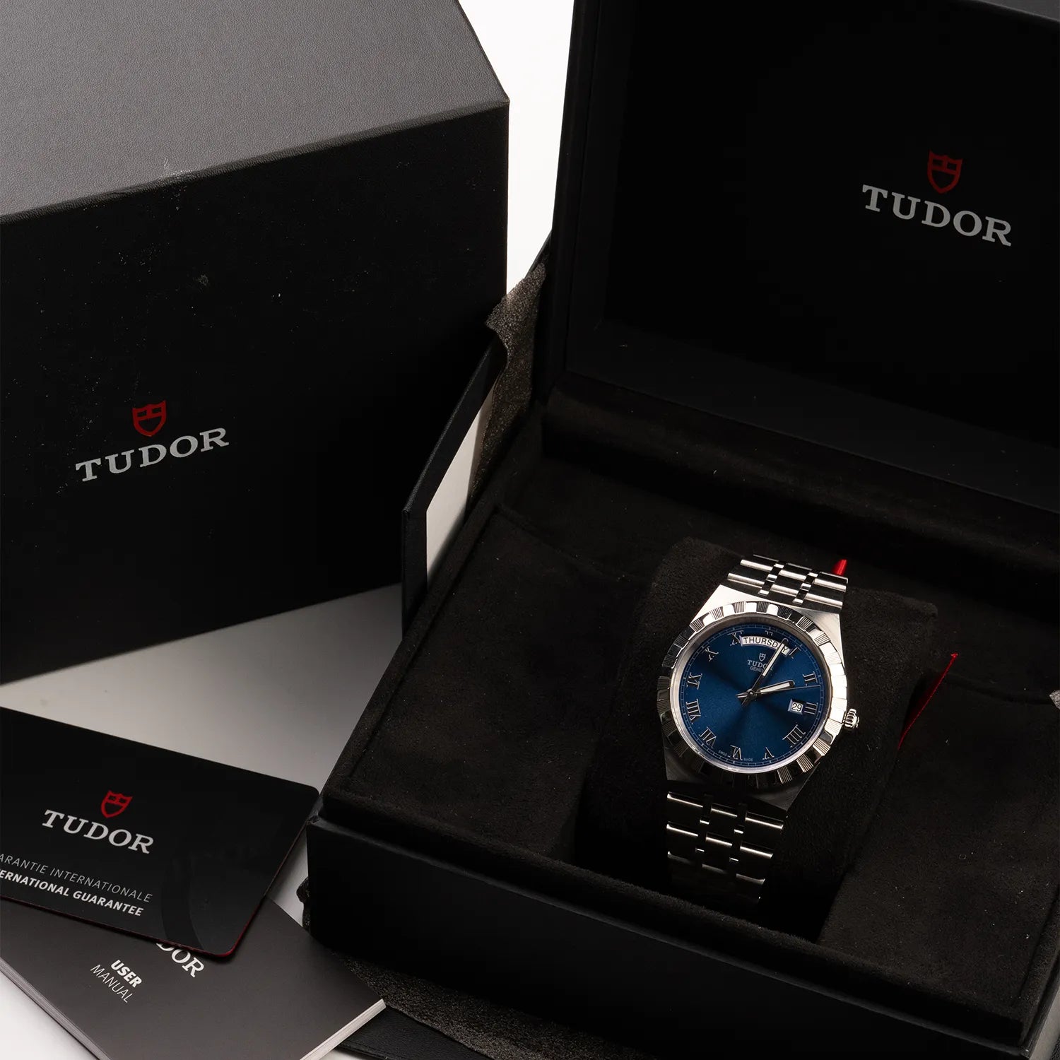 Tudor Royal 41 | 28600-0005