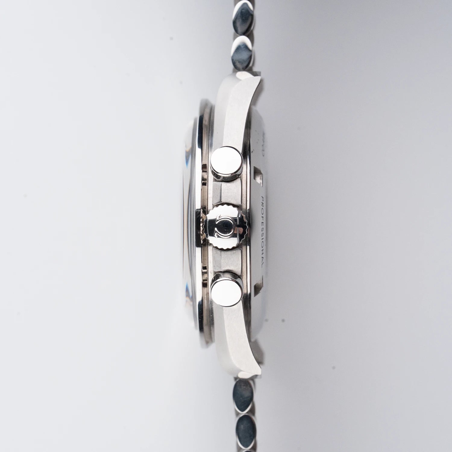 Omega Speedmaster Moonwatch Professional | 31030425001001
